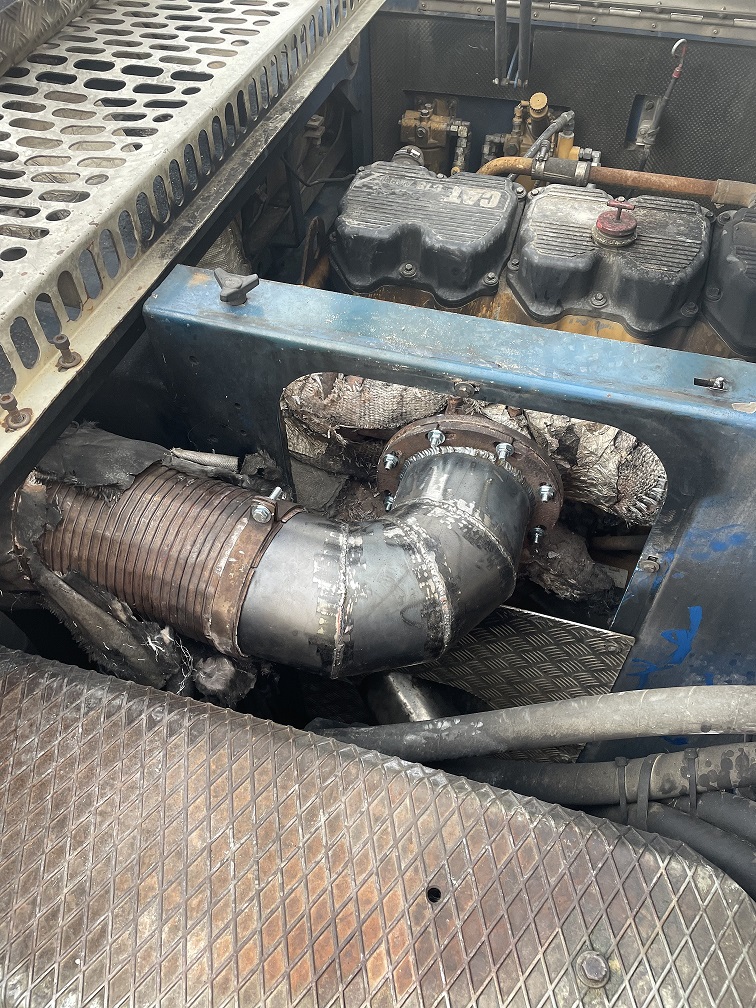 Fabrication et montage d'un coude d'échappement